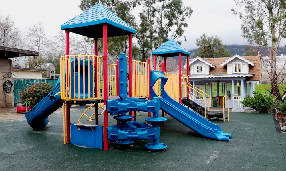 Childrens Center Outdoor Slide 5