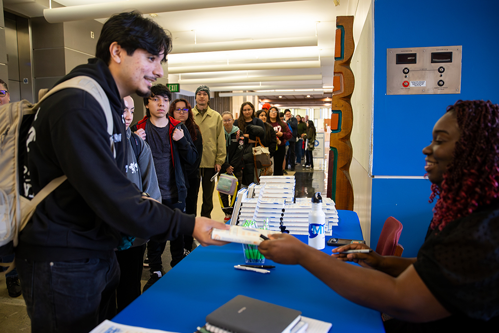 CSUSB students eagerly lined up to meet Graham and have their books signed at the university’s John M. Pfau Library.