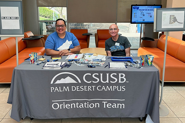 Palm Desert Campus staff welcome new and returning students to the campus on Aug. 24.