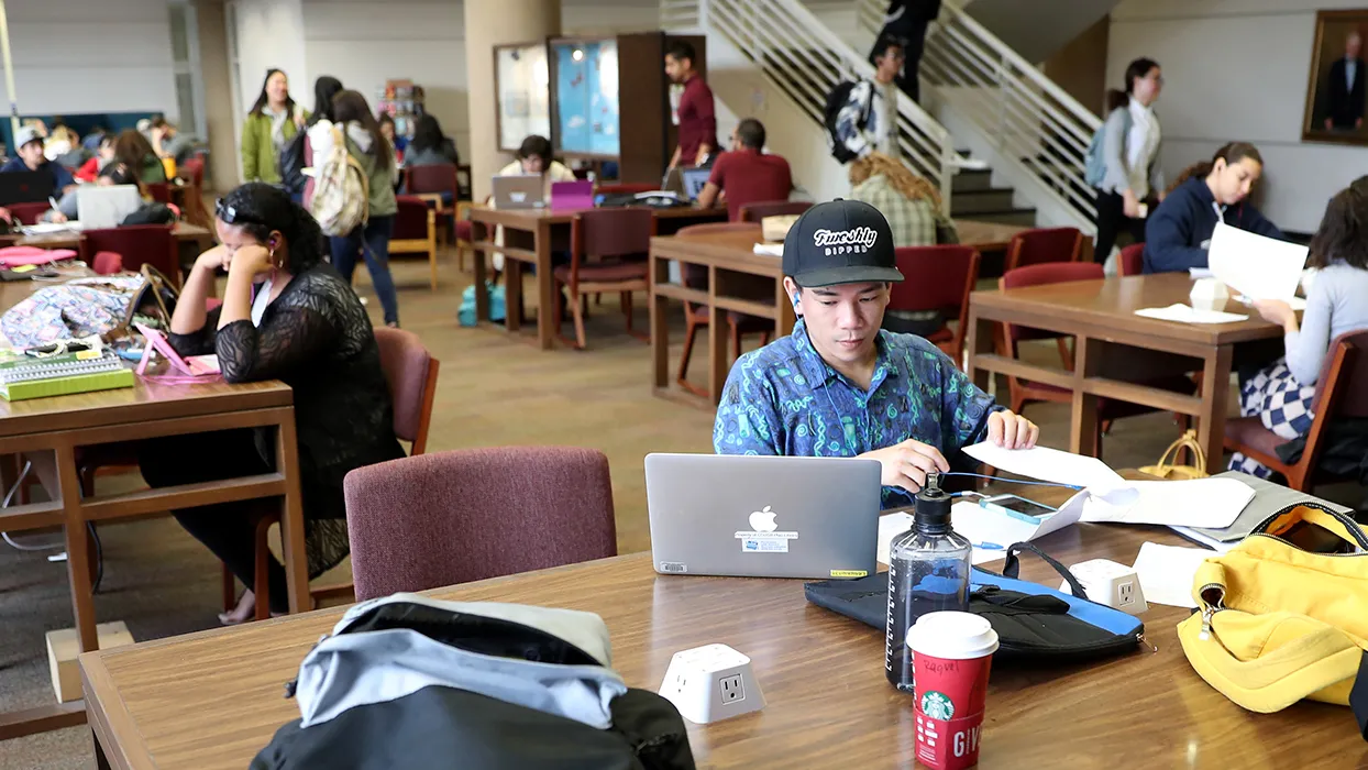 CSUSB students at John M. Pfau Library