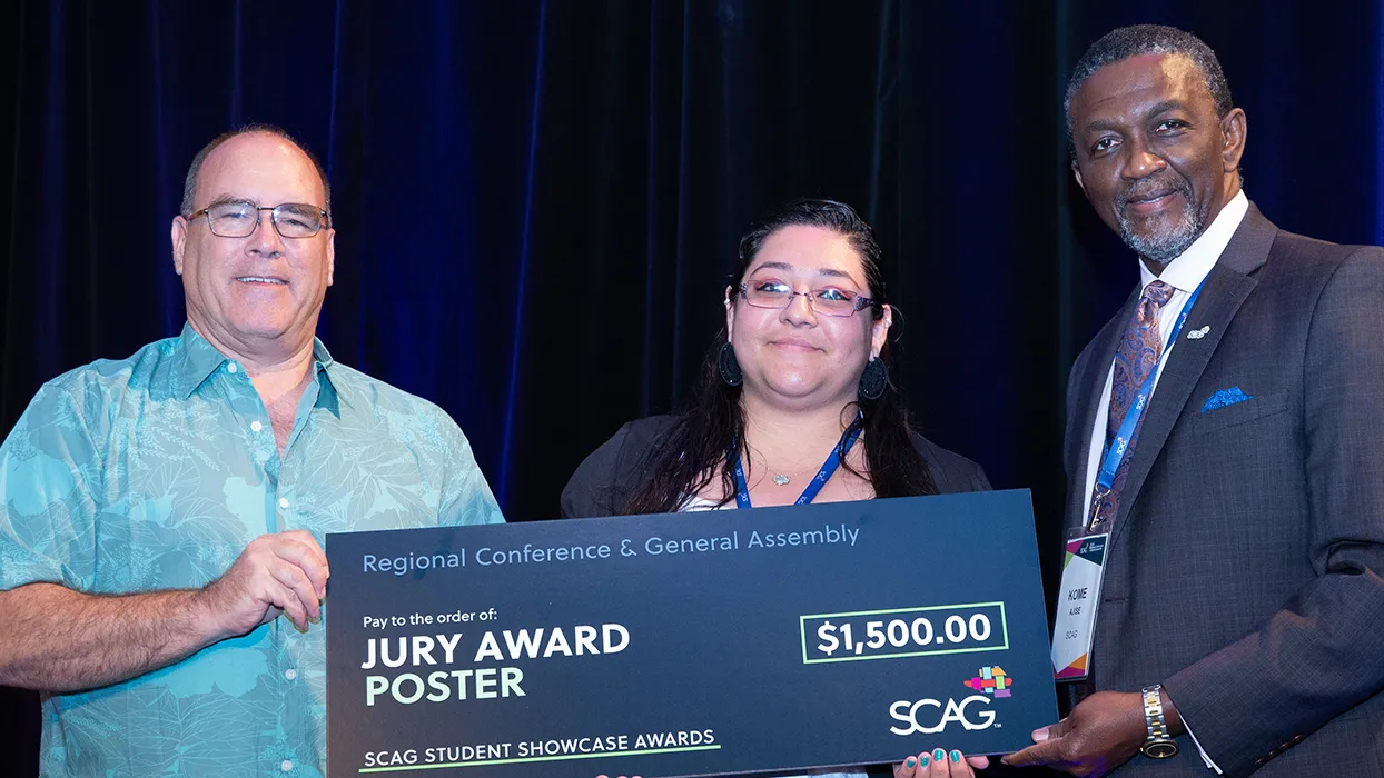 Carolina Carlos (center) was recognized with the Southern California Association of Governments Student Showcase Poster Jury Award at the organization’s regional conference.