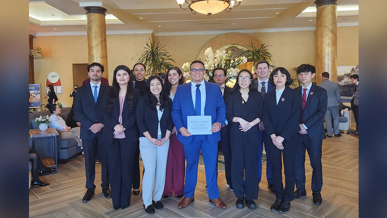 The two winning CSUSB teams