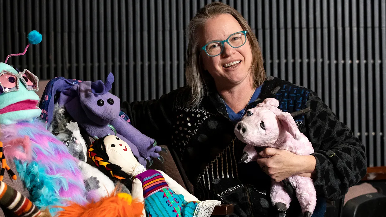 Johanna Smith with her puppets