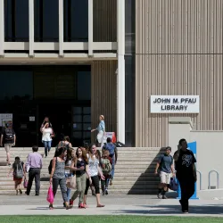 Students outside the John M. Pfau Library