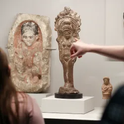 Artifacts from RAFFMA’s esteemed Egyptian collection are viewed during a Family Egypt Day event. The upcoming “Ancient Egypt and Modern Line” exhibition will feature pieces from the collection and reveal how the visual language of ancient Egypt continues to inspire modern artistic expression.