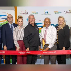 Dignitaries at the ribbon-cutting ceremony for the CSUSB Entrepreneurial Resource Center in Temecula.