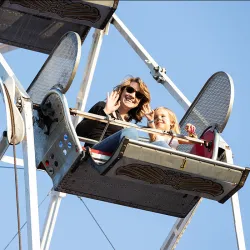 Guests enjoy the Ferris wheel at CSUSB’s Homecoming Bash