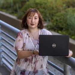 Music student Susan Felix On reviewing experience on laptop lending program.